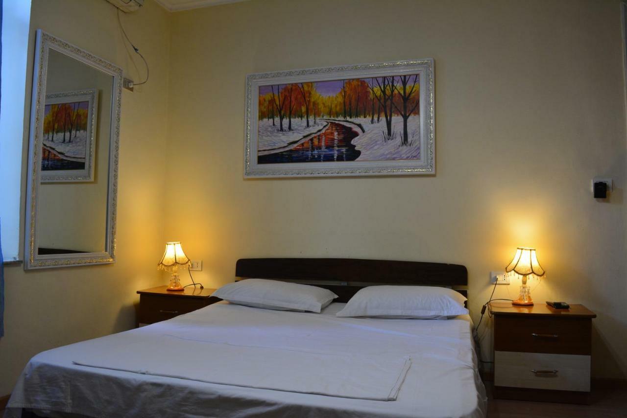 טיראנה Hotel Republika מראה חיצוני תמונה