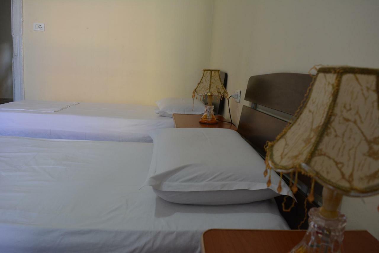טיראנה Hotel Republika מראה חיצוני תמונה
