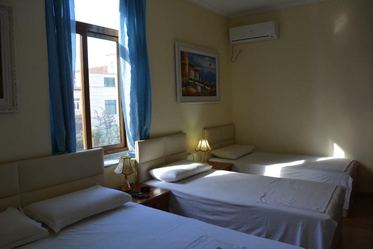 טיראנה Hotel Republika מראה חיצוני תמונה